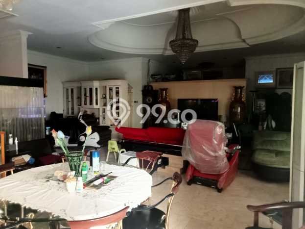 For Sale! Luxury House LT 797m2 Desain Elegan di Prapanca For Sale! Luxury House LT 797m2 Desain Elegan di Prapanca