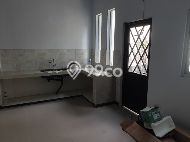 Rumah Modern Minimalis 3 Kamar Bisa Langsung Pindah di Taman Rumah Modern Minimalis 3 Kamar Bisa Langsung Pindah di Taman
