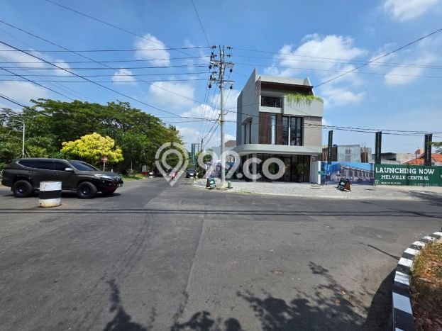 Rumah 4 KT 3 KM Lokasi Strategis di Wonokromo, Surabaya Rumah 4 KT 3 KM Lokasi Strategis di Wonokromo, Surabaya