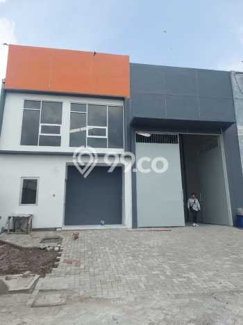 Gudang Kawasan Gresik, Luas 280m2m², Posisi Mainroad Gudang Kawasan Gresik, Luas 280m2m², Posisi Mainroad