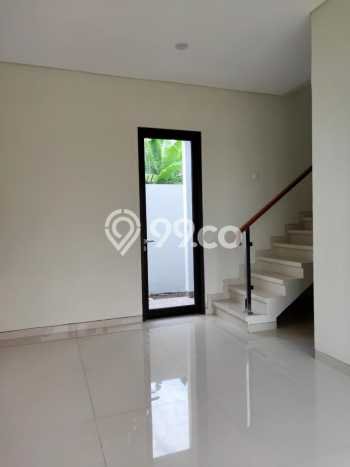 Rumah Strategis Modern Lb 60m2 di Waru, Sidoarjo Rumah Strategis Modern Lb 60m2 di Waru, Sidoarjo