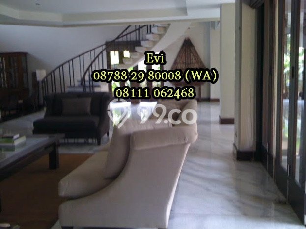 Dijual Rumah Luas Elegan Dengan View Cantik di Kemang, Jakarta Selatan Dijual Rumah Luas Elegan Dengan View Cantik di Kemang, Jakarta Selatan