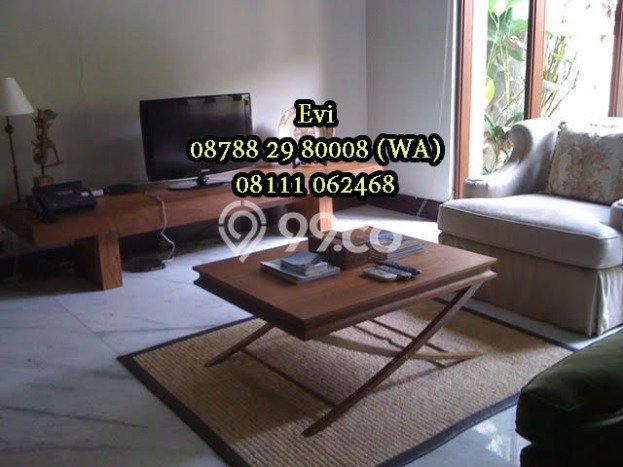 Dijual Rumah Luas Elegan Dengan View Cantik di Kemang, Jakarta Selatan Dijual Rumah Luas Elegan Dengan View Cantik di Kemang, Jakarta Selatan