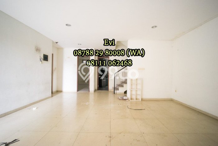 Ready to Use! Luxury House LT 298m2 Desain Elegan di Pondok Indah Ready to Use! Luxury House LT 298m2 Desain Elegan di Pondok Indah