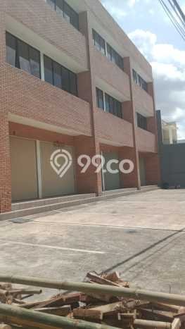 Ruko Komersial Dijual di Karawaci Tangerang LT 104m2 & LB 270m2 Ruko Komersial Dijual di Karawaci Tangerang LT 104m2 & LB 270m2
