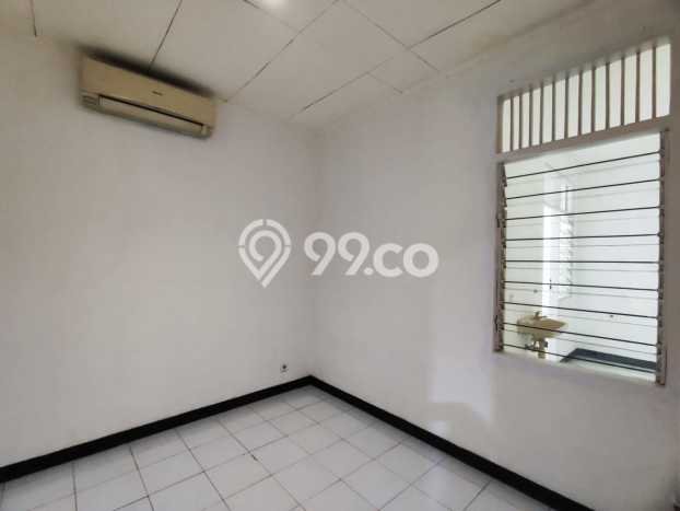 Dijual Rumah 3 Kamar Lokasi Strategis Nyaman dan Strategis di Kelapa Gading Dijual Rumah 3 Kamar Lokasi Strategis Nyaman dan Strategis di Kelapa Gading