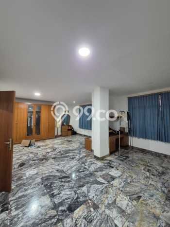 FOR SALE! Ruko di Sawah Besar Jakarta Pusat, LT 160m2, LB 544m2 FOR SALE! Ruko di Sawah Besar Jakarta Pusat, LT 160m2, LB 544m2