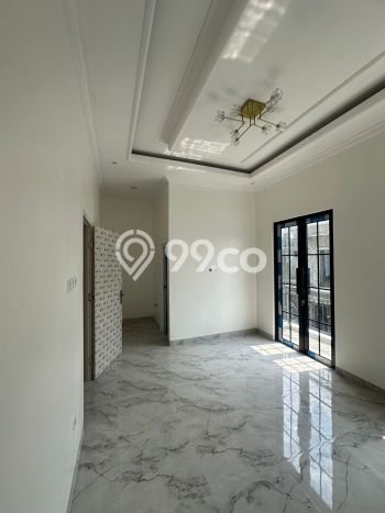 For Sale Rumah 4 Kamar Lokasi Strategis Nyaman dan Strategis di Jagakarsa For Sale Rumah 4 Kamar Lokasi Strategis Nyaman dan Strategis di Jagakarsa