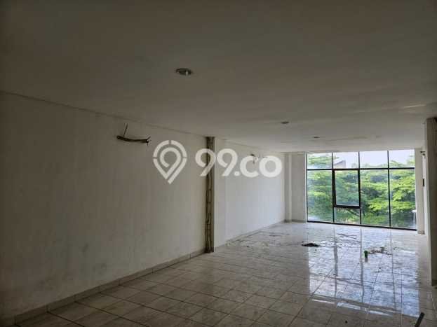FOR SALE! Ruko di Cakung Jakarta Timur, LT 96m2, LB 257m2 FOR SALE! Ruko di Cakung Jakarta Timur, LT 96m2, LB 257m2