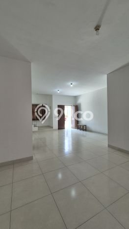 Disewakan Rumah Konsep Minimalis di Cakung Jakarta Timur dengan 5 KT Disewakan Rumah Konsep Minimalis di Cakung Jakarta Timur dengan 5 KT