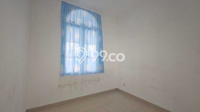 Rumah di Cakung, Dekat Pusat Kota, LT 90m2m² Rumah di Cakung, Dekat Pusat Kota, LT 90m2m²