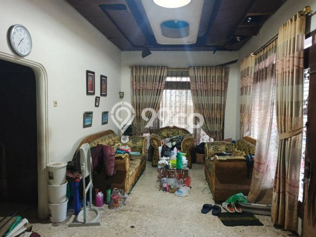 For Sale Rumah 5 Kamar Lokasi Ideal Nyaman dan Strategis di Serengan For Sale Rumah 5 Kamar Lokasi Ideal Nyaman dan Strategis di Serengan