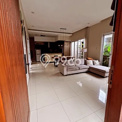 Rumah Strategis Minimalis Lb 173m2 di Gentan, Solo Rumah Strategis Minimalis Lb 173m2 di Gentan, Solo