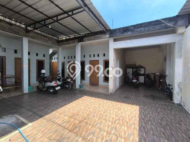 Dijual Kost Strategis di Colomadu, Karanganyar 6 KT, 3 KM, Luas Bangunan 80m2 Dijual Kost Strategis di Colomadu, Karanganyar 6 KT, 3 KM, Luas Bangunan 80m2