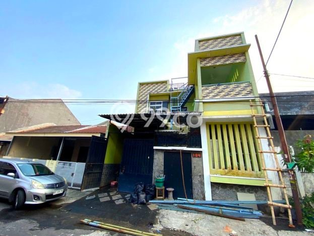 Jual Rumah Favorit Siap Huni LB 220m2 di Solo Baru, Solo Jual Rumah Favorit Siap Huni LB 220m2 di Solo Baru, Solo