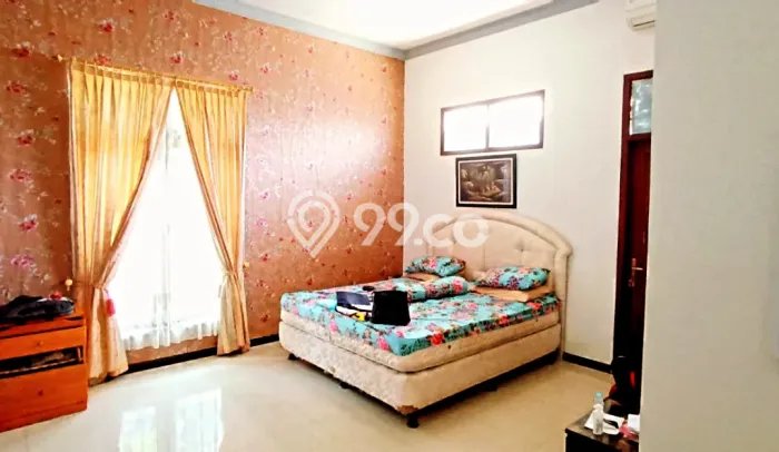 Hunian Mewah Siap Huni LT 565m2 di Banjarsari, Solo Hunian Mewah Siap Huni LT 565m2 di Banjarsari, Solo
