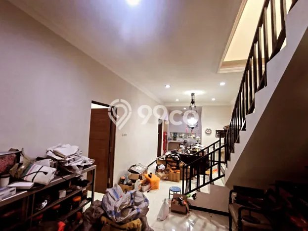 Rumah Nyaman 4 KT Luas Tanah 148m² di Manahan, Solo Rumah Nyaman 4 KT Luas Tanah 148m² di Manahan, Solo