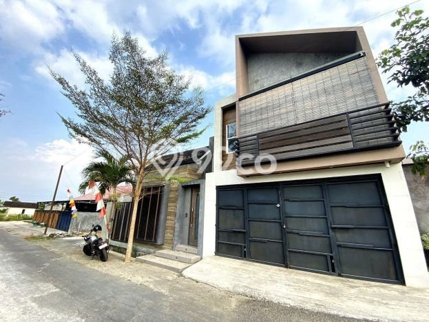 Jual Rumah Strategis Bagus Punya 3 KT di Solo Baru Solo SHM Jual Rumah Strategis Bagus Punya 3 KT di Solo Baru Solo SHM