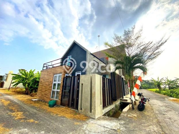 Jual Rumah Strategis Bagus Punya 3 KT di Solo Baru Solo SHM Jual Rumah Strategis Bagus Punya 3 KT di Solo Baru Solo SHM