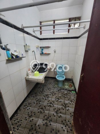 Jual Rumah Strategis Bagus Punya 4 KT di Mangkubumen Solo SHM Jual Rumah Strategis Bagus Punya 4 KT di Mangkubumen Solo SHM