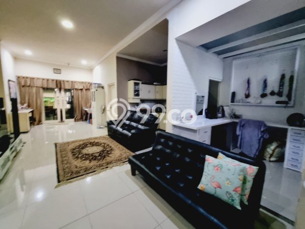 Siap Huni Rumah Mewah 3 Kamar di Laweyan Dekat ke Mana Pun Siap Huni Rumah Mewah 3 Kamar di Laweyan Dekat ke Mana Pun