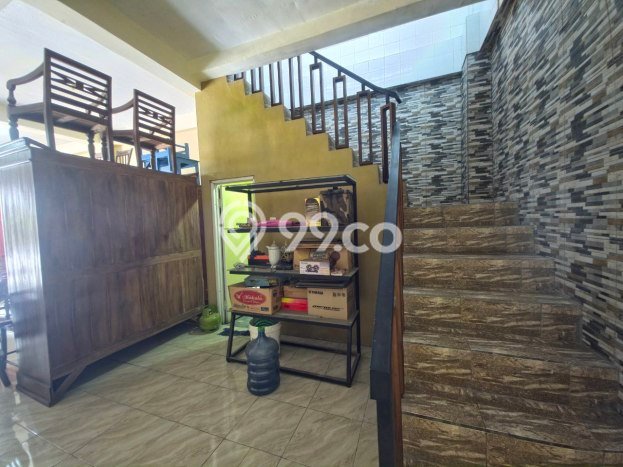 Ruko Dijual Lokasi Emas di Gentan Luas 189m2 Ruko Dijual Lokasi Emas di Gentan Luas 189m2