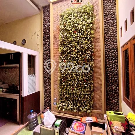 For Sale Rumah 5 Kamar Lokasi Ideal Nyaman dan Strategis di Banyuanyar For Sale Rumah 5 Kamar Lokasi Ideal Nyaman dan Strategis di Banyuanyar