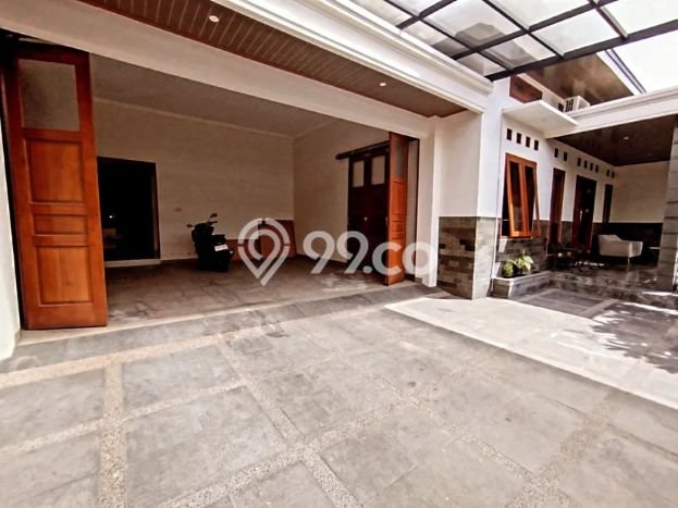 Siap Huni Rumah Mewah 4 Kamar di Banjarsari Dekat ke Mana Saja Siap Huni Rumah Mewah 4 Kamar di Banjarsari Dekat ke Mana Saja