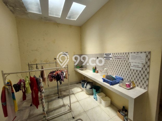 Dijual Kost di Kawasan Banjarsari, Solo, Spesifikasi 15 KT, 5 KM, 330m2 Dijual Kost di Kawasan Banjarsari, Solo, Spesifikasi 15 KT, 5 KM, 330m2