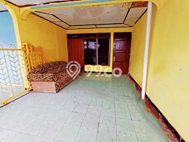 Rumah Strategis Minimalis Lb 100m2 di Laweyan, Solo Rumah Strategis Minimalis Lb 100m2 di Laweyan, Solo