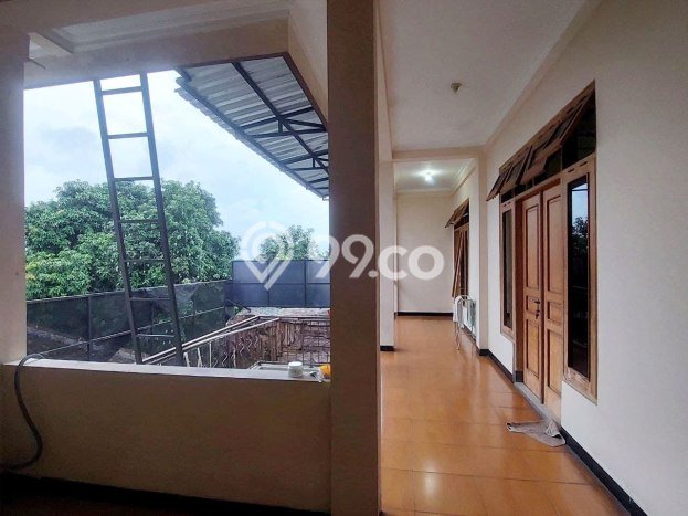 Rumah Modern Cantik 6 Kamar Bisa Langsung Pindah di Colomadu Rumah Modern Cantik 6 Kamar Bisa Langsung Pindah di Colomadu