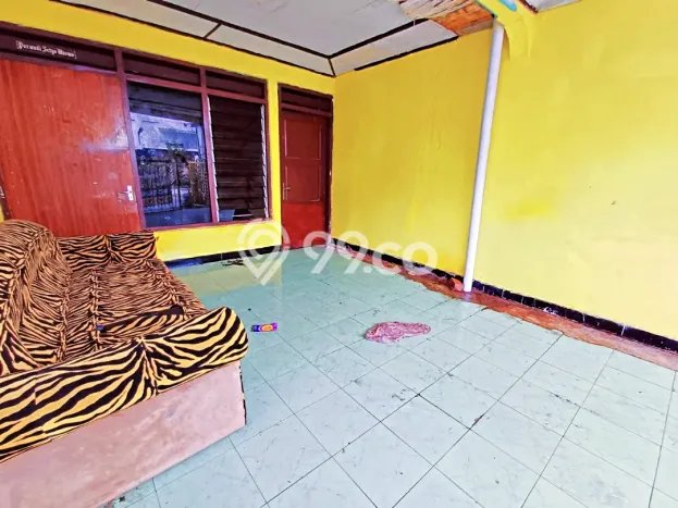 Rumah Strategis Minimalis Lb 100m2 di Laweyan, Solo Rumah Strategis Minimalis Lb 100m2 di Laweyan, Solo