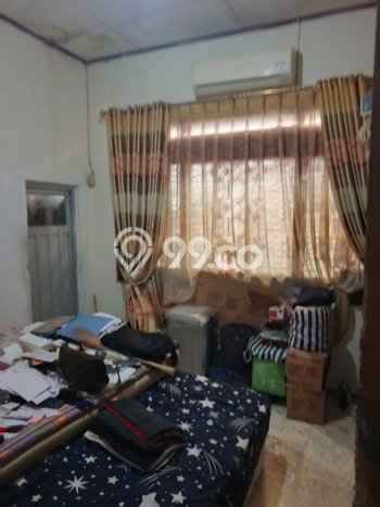 For Sale Rumah 5 Kamar Lokasi Ideal Nyaman dan Strategis di Serengan For Sale Rumah 5 Kamar Lokasi Ideal Nyaman dan Strategis di Serengan