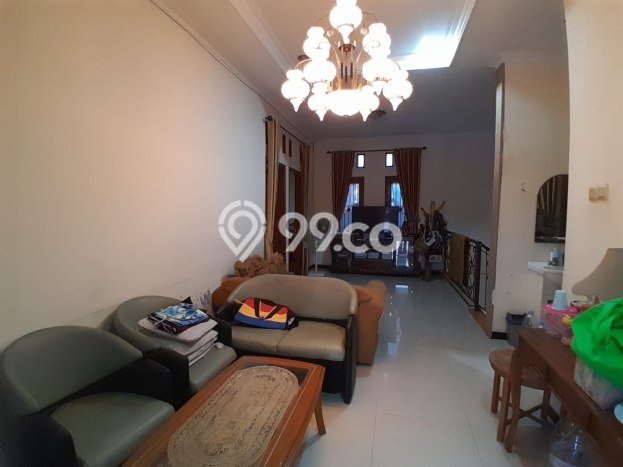 Rumah Mewah Siap Huni LT 185m2 di Jajar, Solo Rumah Mewah Siap Huni LT 185m2 di Jajar, Solo