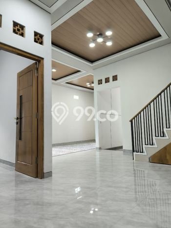 Dijual Cepat Rumah Favorit Siap Huni LB 200m2 di Laweyan, Solo Dijual Cepat Rumah Favorit Siap Huni LB 200m2 di Laweyan, Solo