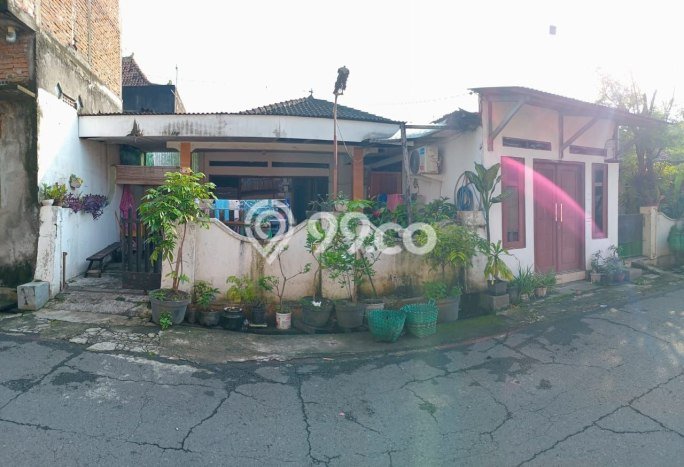 Tanah untuk Dijual Lokasi Banjarsari, Solo Luas 200m2 SHM Tanah untuk Dijual Lokasi Banjarsari, Solo Luas 200m2 SHM