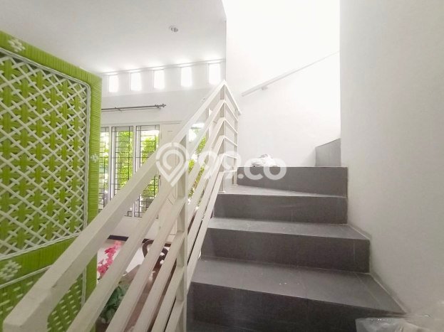 Dijual Rumah Strategis Bagus Punya 4 KT di Kartasura Sukoharjo SHM Dijual Rumah Strategis Bagus Punya 4 KT di Kartasura Sukoharjo SHM