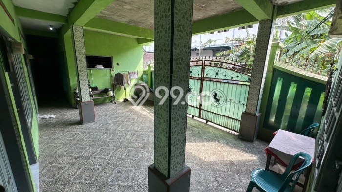 Rumah Kost untuk Dijual di Kartasura dengan 11 KT, 10 KM, Luas 200m2 Rumah Kost untuk Dijual di Kartasura dengan 11 KT, 10 KM, Luas 200m2