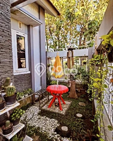 Dijual Rumah Premium dengan Fasilitas Sekitar Komplit di Banjarsari, Solo Dijual Rumah Premium dengan Fasilitas Sekitar Komplit di Banjarsari, Solo