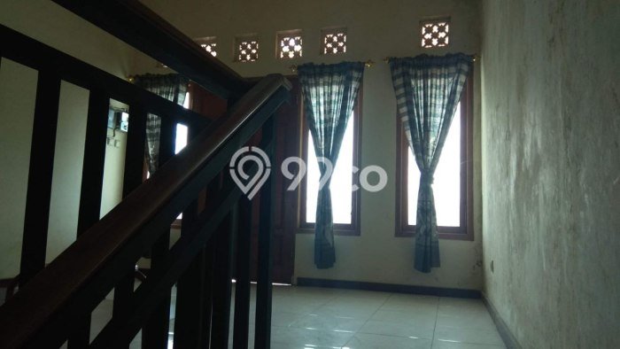 Rumah Strategis Minimalis Lb 180m2 di Serengan, Solo Rumah Strategis Minimalis Lb 180m2 di Serengan, Solo