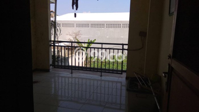 Rumah Strategis Minimalis Lb 180m2 di Serengan, Solo Rumah Strategis Minimalis Lb 180m2 di Serengan, Solo
