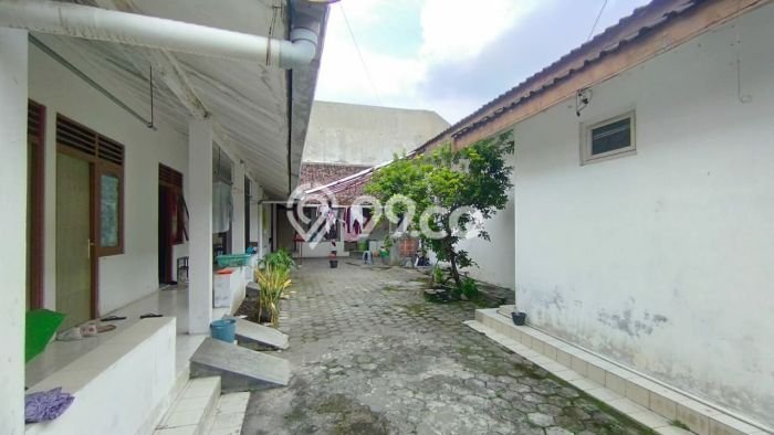 Kost Dijual Lokasi Kartasura, Sukoharjo, Spesifikasi 12 Kamar Tidur dan Luas 350m2 Kost Dijual Lokasi Kartasura, Sukoharjo, Spesifikasi 12 Kamar Tidur dan Luas 350m2