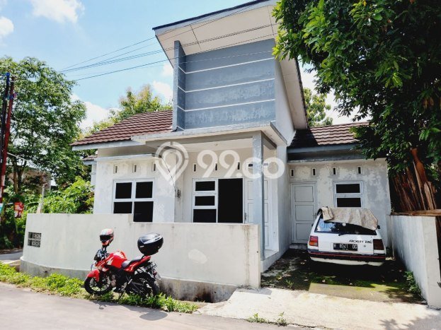 Rumah Budget Terbaik Siap Huni Area Colomadu LT 92m2 Rumah Budget Terbaik Siap Huni Area Colomadu LT 92m2