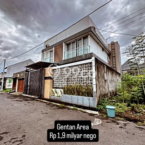 Rumah Strategis Minimalis Lb 173m2 di Gentan, Solo Rumah Strategis Minimalis Lb 173m2 di Gentan, Solo