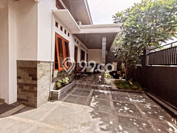 Siap Huni Rumah Mewah 4 Kamar di Banjarsari Dekat ke Mana Saja Siap Huni Rumah Mewah 4 Kamar di Banjarsari Dekat ke Mana Saja