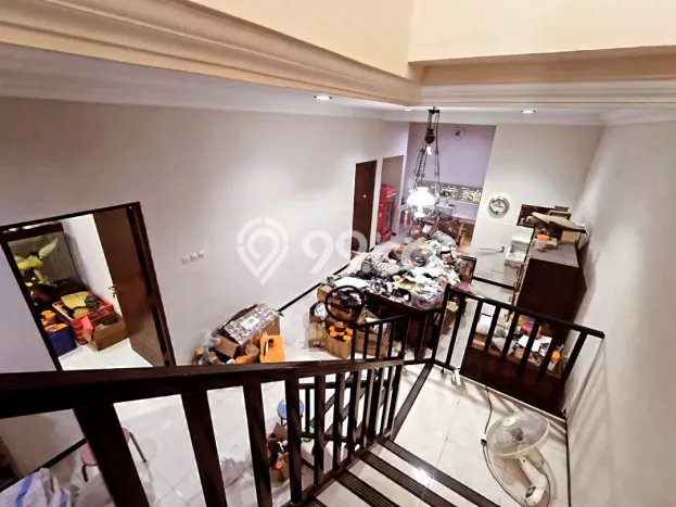 Rumah Nyaman 4 KT Luas Tanah 148m² di Manahan, Solo Rumah Nyaman 4 KT Luas Tanah 148m² di Manahan, Solo