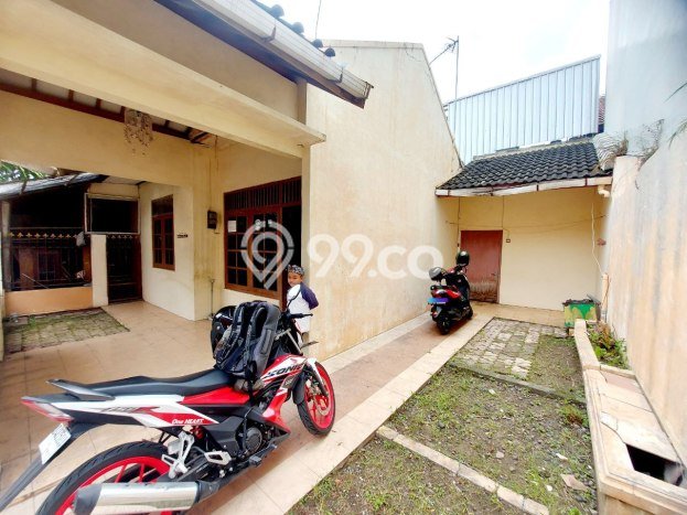 Dijual Cepat Rumah Favorit Siap Huni LB 100m2 di Colomadu, Karanganyar Dijual Cepat Rumah Favorit Siap Huni LB 100m2 di Colomadu, Karanganyar
