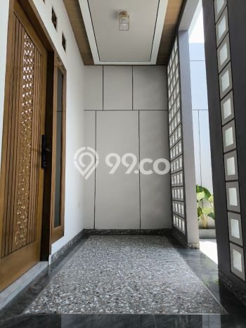 Dijual Cepat Rumah Favorit Siap Huni LB 200m2 di Laweyan, Solo Dijual Cepat Rumah Favorit Siap Huni LB 200m2 di Laweyan, Solo