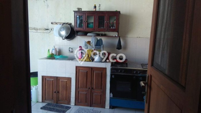 Rumah Strategis Minimalis Lb 180m2 di Serengan, Solo Rumah Strategis Minimalis Lb 180m2 di Serengan, Solo