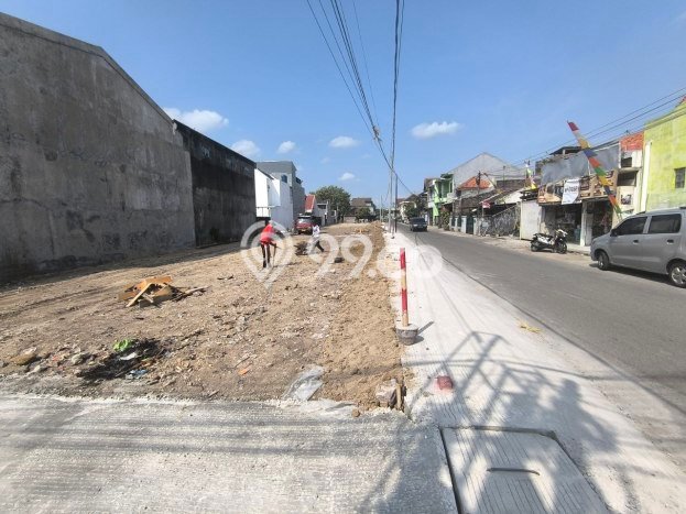 Tanah Komersial Dijual di Colomadu Karanganyar 100m2 Tanah Komersial Dijual di Colomadu Karanganyar 100m2